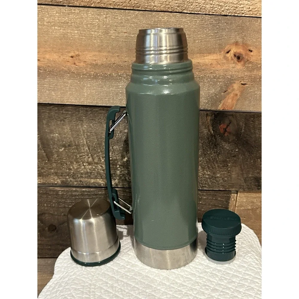 Sweet‎ Vintage Stanley Thermos Vacuum Bottle ScrewOn Cap/Cup EUC - Picture 5 of 9